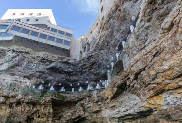 Grotta Palazzese di Polignano a Mare