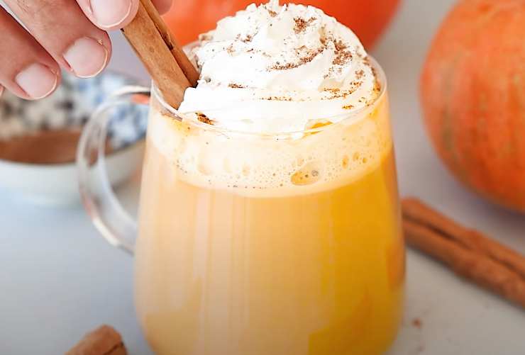 Pumpkin Spice Latte di Starbucks