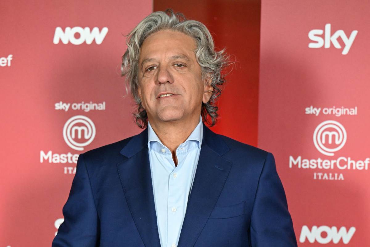 giorgio locatelli in primo piano che sorride