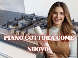 donna con rotolo di carta forno in mano