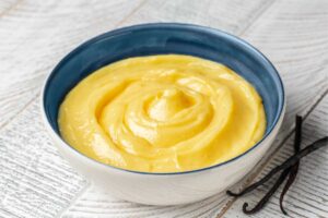 ciotolina di crema pasticcera