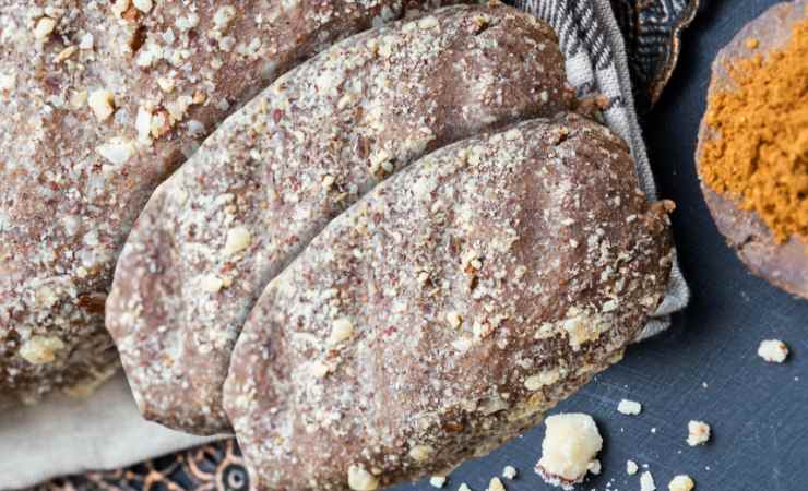 biscotti pan dei morti su canovaccio