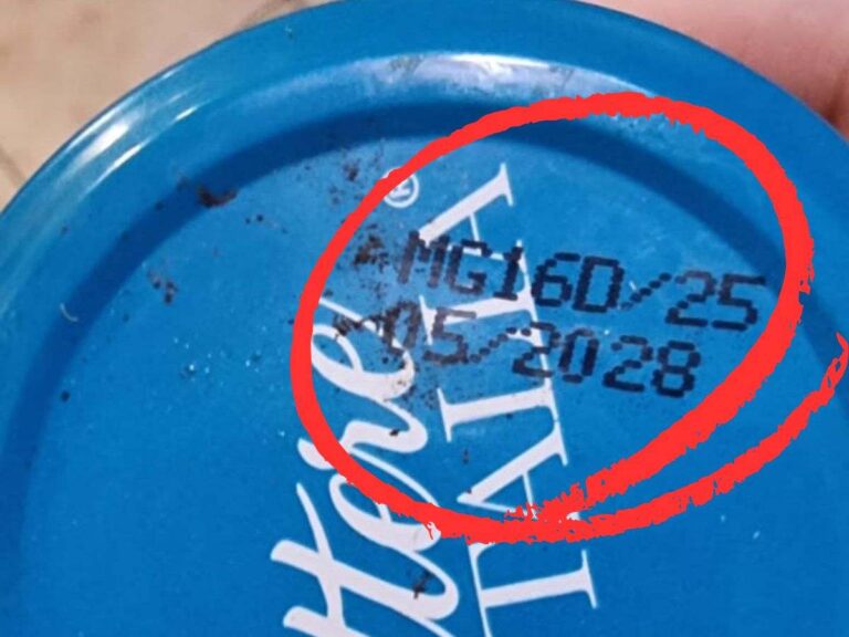 Altro che fresco: se vedi un simbolo come questo sulle bottiglie di passata di pomodoro significa che è vecchio