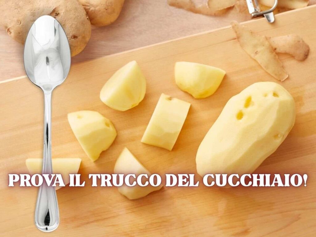 patate su un tagliere con cucchiaio e scritta